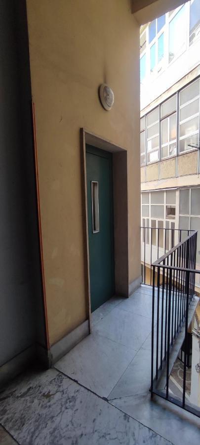 Astrea Appartement Napels Buitenkant foto